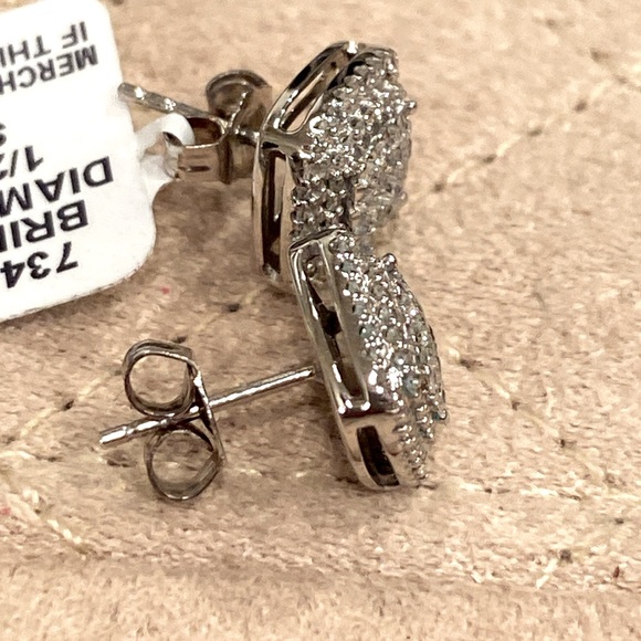 Diamond Halo Cushion-Cut Earrings (1/2 ct. tw.) - Picture 4 of 9